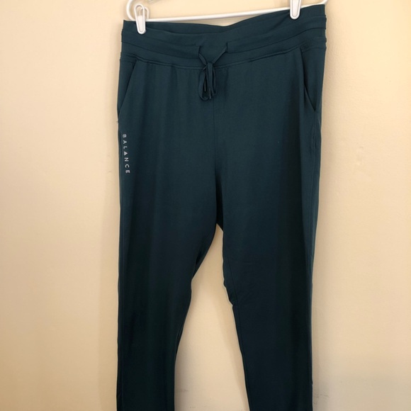 Balance Athletica - Select Jogger - Picture 1 of 4